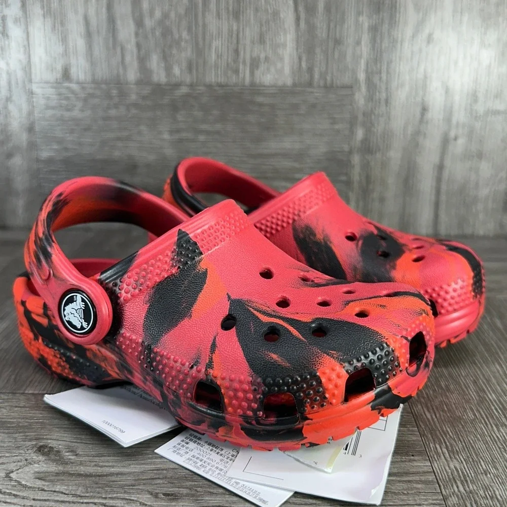 Crocs Classic Clog Kids C8 Red Black Marbled Slip On NEW